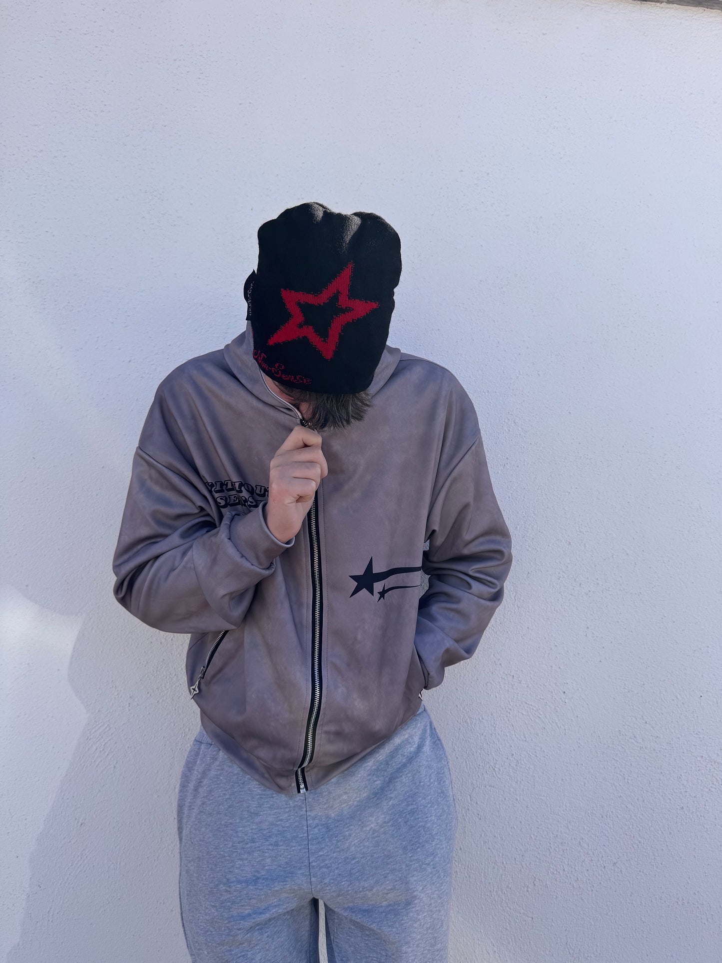 RED🔺STAR🔻KNITTED BEANIES