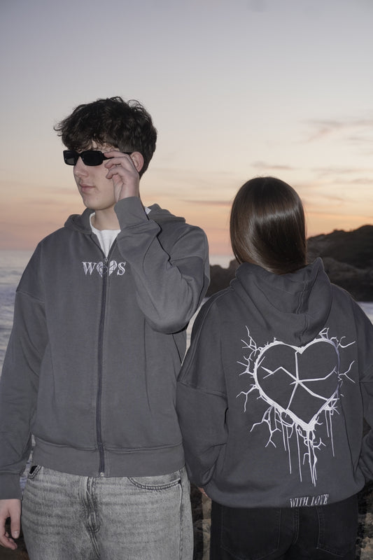 CRACKED HEART⛓️‍💥 HOODIE(S)